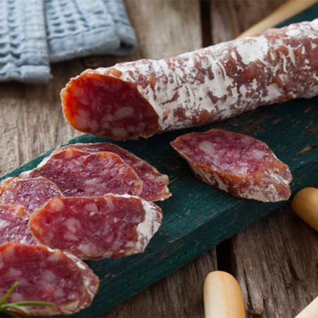 Saucisse sèche piment d’espelette